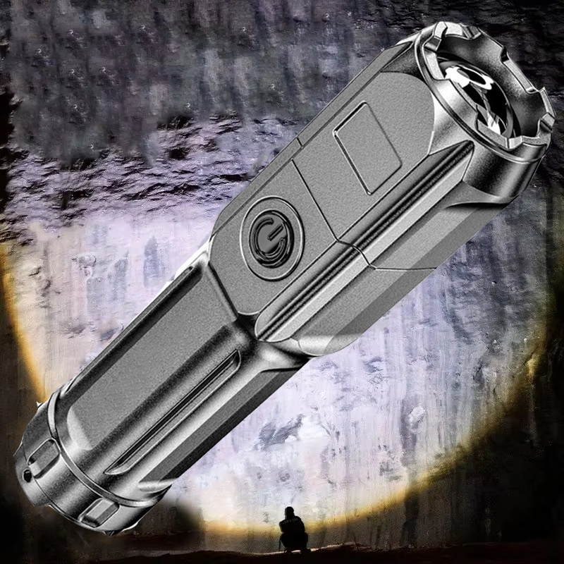 Super Bright Flashlight USB Re - مراجعة Outdoor Lighting The Range وسعره