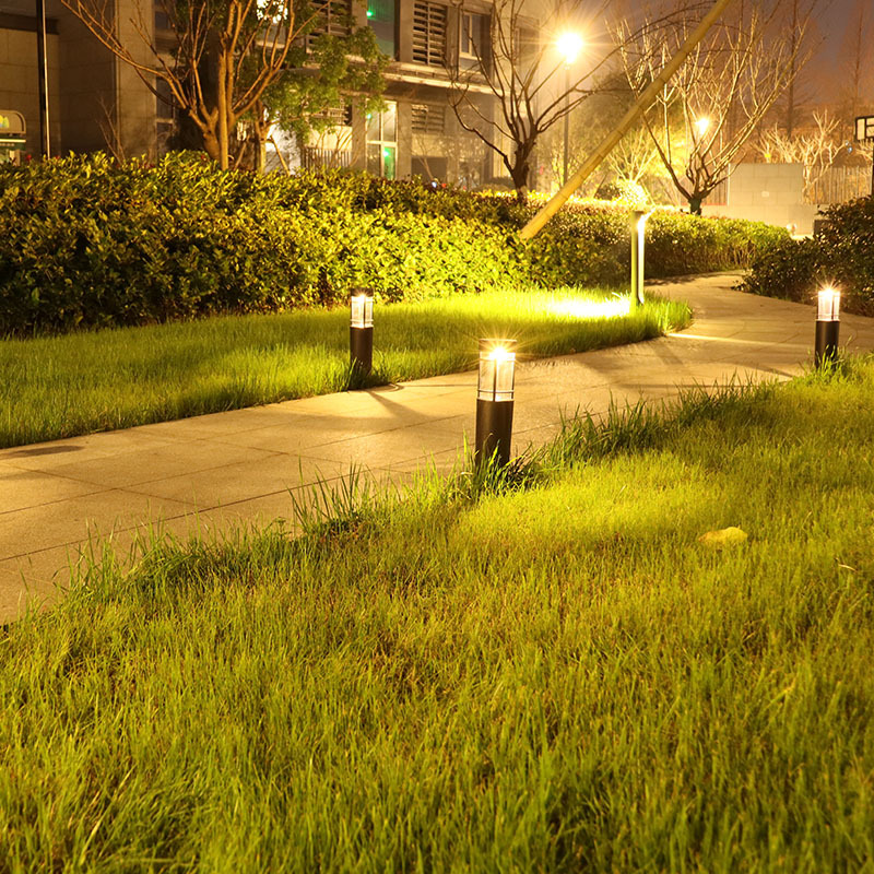 1/2/4/8/10 Pack Solar Garden P - مراجعة Outdoor Lighting Bollards وسعره